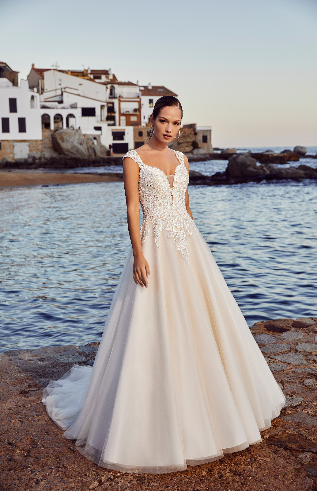 Ruyfe |Vestidos de Novia |TRUNK SHOW |18658